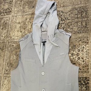 Men’s hooded vest